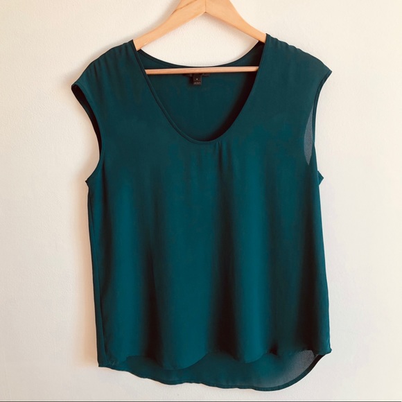 J. Crew Tops - J.Crew Green Deep Neck Top Size 8